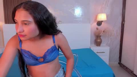 Snapshot of bellasky4 chatting on 16, 9, 2025 Bella online show from 16, 9, 2025