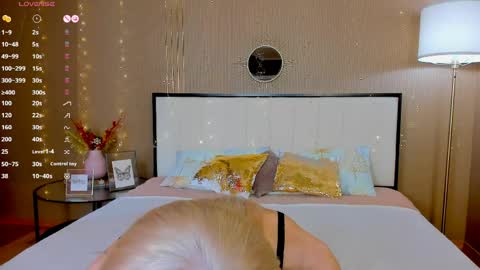 Bella online show from 8, 5, 2026