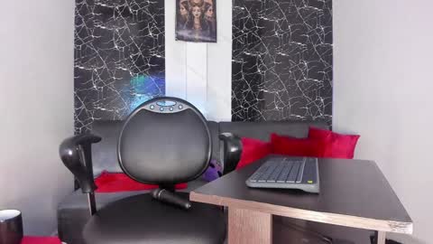 Snapshot of bellax99_ chatting on 15, 12, 2024  Isabella  Independent model online show from 15, 12, 2024