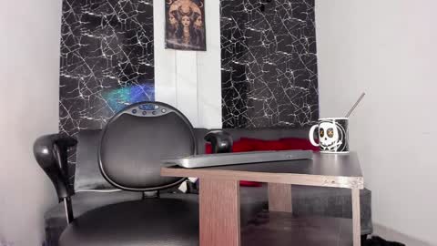 Snapshot of bellax99_ chatting on 8, 2, 2025  Isabella  Independent model online show from 8, 2, 2025