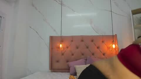 Snapshot of belle_brunette chatting on 27, 3, 2026 belle online show from 27, 3, 2026