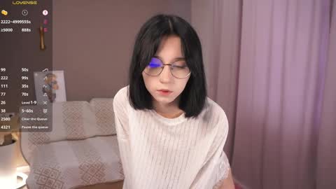 Snapshot of belle_phine chatting on 9, 4, 2026 Bea online show from 9, 4, 2026