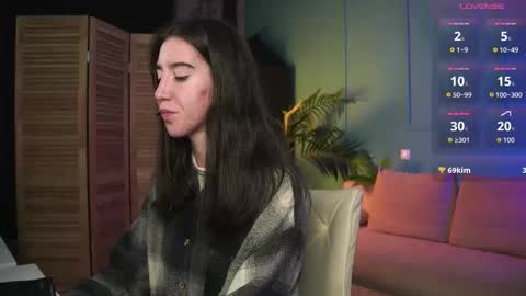 Snapshot of belle_via chatting on 4, 10, 2025 Bella online show from 4, 10, 2025