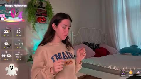 Snapshot of belle_via chatting on 2, 11, 2025 Bella online show from 2, 11, 2025