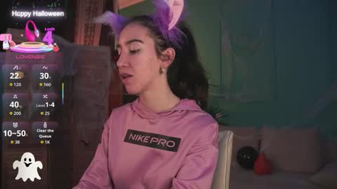 Snapshot of belle_via chatting on 3, 11, 2025 Bella online show from 3, 11, 2025