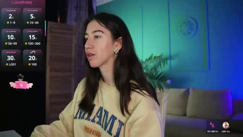 Snapshot of belle_via chatting on 15, 11, 2025 Bella online show from 15, 11, 2025