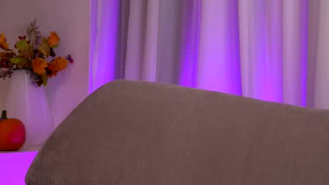 Belle online show from 4, 12, 2025