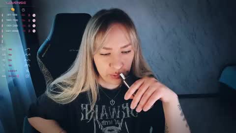Your Annabelle Wolf  online show from 22, 5, 2026