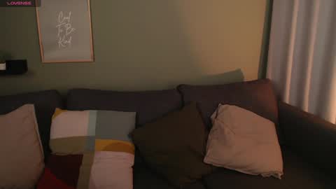Snapshot of bellla_haddid chatting on 29, 1, 2025 Bella online show from 29, 1, 2025