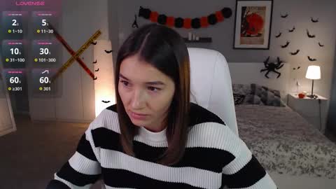 Snapshot of bellla_haddid chatting on 25, 10, 2025 Bella online show from 25, 10, 2025