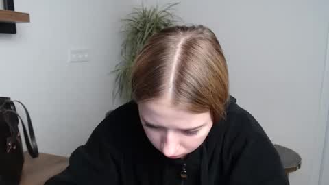 bellochka_ online show from 5, 12, 2025