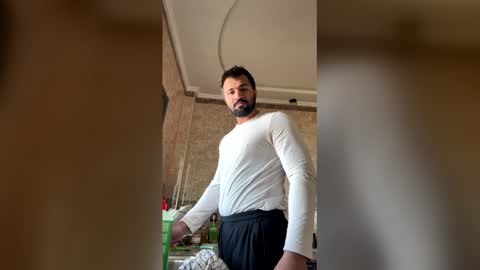 Baba  muscle gay uncut bigass anal man men straight Bi online show from 12, 3, 2026