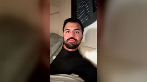 Baba  muscle gay uncut bigass anal man men straight Bi online show from 24, 3, 2026