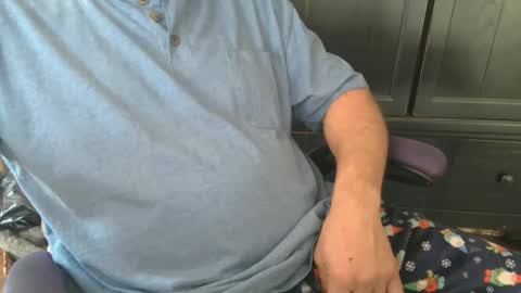 Snapshot of bendrinkin chatting on 25, 12, 2024 bendrinkin online show from 25, 12, 2024