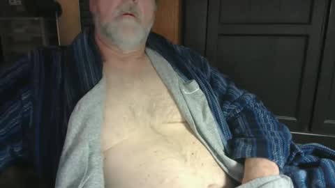Snapshot of bendrinkin chatting on 6, 1, 2025 bendrinkin online show from 6, 1, 2025