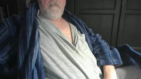 Snapshot of bendrinkin chatting on 7, 1, 2025 bendrinkin online show from 7, 1, 2025