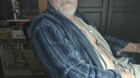 Snapshot of bendrinkin chatting on 14, 2, 2025 bendrinkin online show from 14, 2, 2025