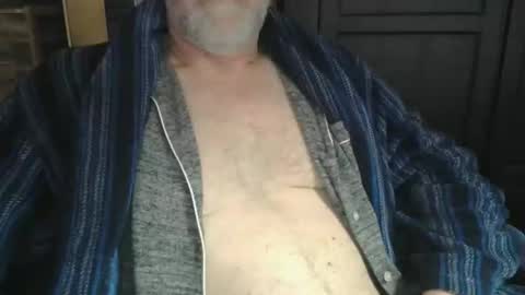 Snapshot of bendrinkin chatting on 20, 2, 2025 bendrinkin online show from 20, 2, 2025