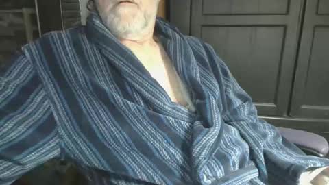 Snapshot of bendrinkin chatting on 9, 3, 2025 bendrinkin online show from 9, 3, 2025