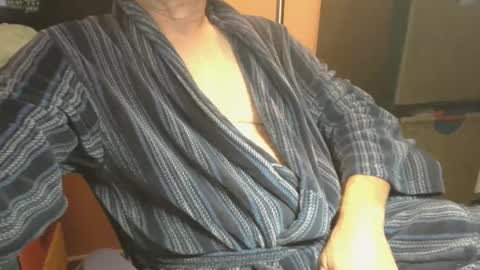 Snapshot of bendrinkin chatting on 28, 9, 2025 bendrinkin online show from 28, 9, 2025