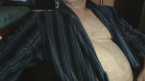 Snapshot of bendrinkin chatting on 5, 10, 2025 bendrinkin online show from 5, 10, 2025