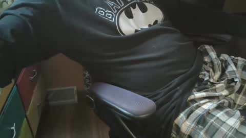 Snapshot of bendrinkin chatting on 7, 10, 2025 bendrinkin online show from 7, 10, 2025