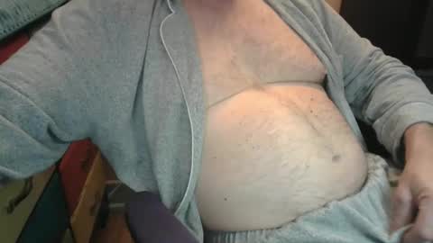 Snapshot of bendrinkin chatting on 22, 10, 2025 bendrinkin online show from 22, 10, 2025