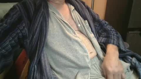 Snapshot of bendrinkin chatting on 14, 11, 2025 bendrinkin online show from 14, 11, 2025