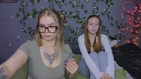 KENDALL  NATHAN online show from 4, 5, 2026