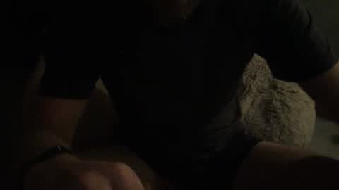 Snapshot of benj_2003 chatting on 15, 11, 2025 Benj online show from 15, 11, 2025