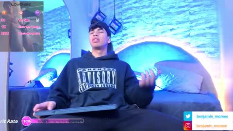 BENJAMIN online show from 15, 9, 2025