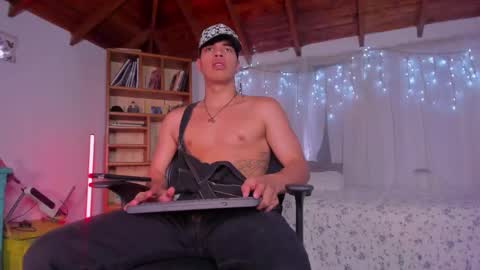 BENJAMIN online show from 7, 2, 2026