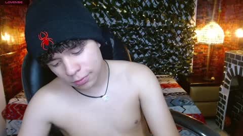 Snapshot of benjamintwink1 chatting on 8, 2, 2025 BENJAMIN online show from 8, 2, 2025