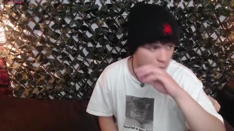 Snapshot of benjamintwink1 chatting on 19, 2, 2025 BENJAMIN online show from 19, 2, 2025