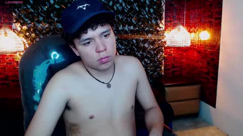 Snapshot of benjamintwink1 chatting on 20, 2, 2025 BENJAMIN online show from 20, 2, 2025