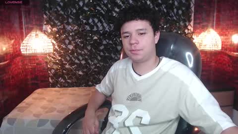 Snapshot of benjamintwink1 chatting on 10, 3, 2025 BENJAMIN online show from 10, 3, 2025