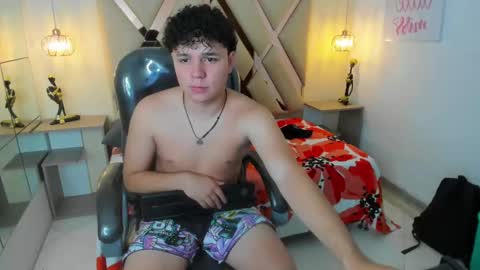 Snapshot of benjamintwink1 chatting on 16, 9, 2025 BENJAMIN online show from 16, 9, 2025