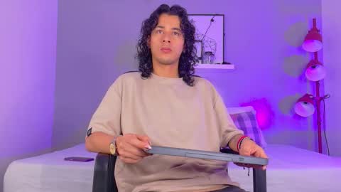 Snapshot of benjifiore_ chatting on 21, 9, 2025 BENJI FIORE online show from 21, 9, 2025