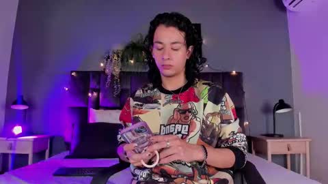 Snapshot of benjifiore_ chatting on 25, 10, 2025 BENJI FIORE online show from 25, 10, 2025