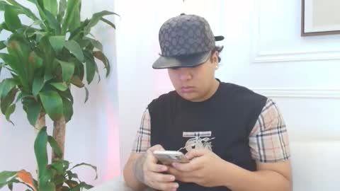 bennett_alejoo online show from 22, 12, 2025