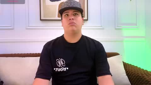 Snapshot of bennett_alejoo chatting on 17, 5, 2026 bennett_alejoo online show from 17, 5, 2026
