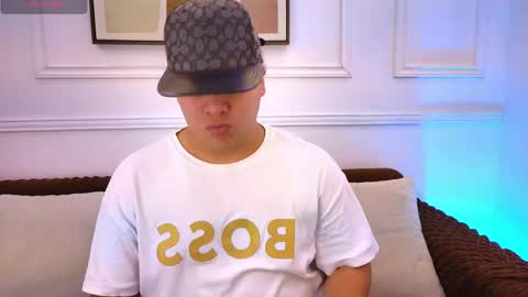 Snapshot of bennett_alejoo chatting on 18, 5, 2026 bennett_alejoo online show from 18, 5, 2026