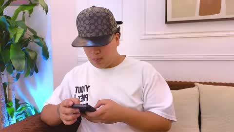 Snapshot of bennett_alejoo chatting on 2, 6, 2026 bennett_alejoo online show from 2, 6, 2026