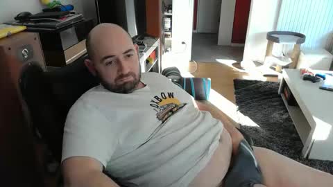 Snapshot of bennn54 chatting on 1, 2, 2025 Ben online show from 1, 2, 2025