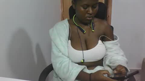 berlin543340 online show from 6, 11, 2025