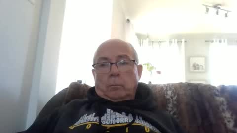 bernard1102 online show from 10, 2, 2026