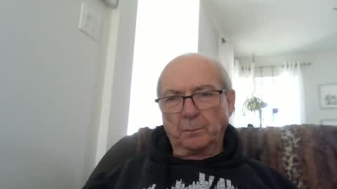 bernard1102 online show from 13, 5, 2026