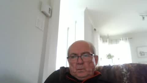 bernard1102 online show from 15, 5, 2026