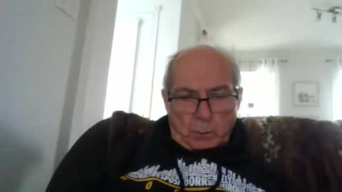 bernard1102 online show from 19, 5, 2026