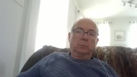 bernard1102 online show from 4, 6, 2026